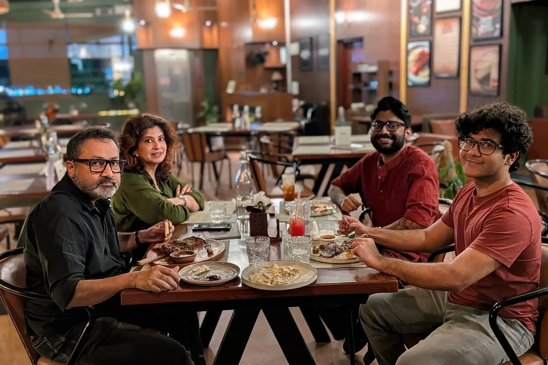 The dining room at Ninan's HSR
